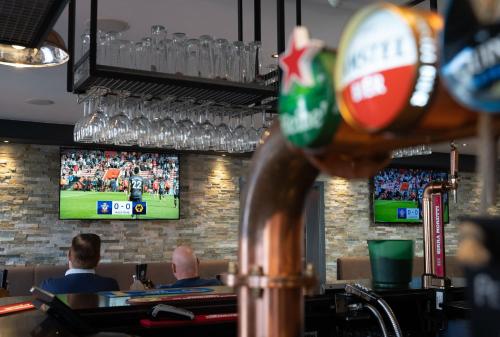 The Hop Inn - image 9