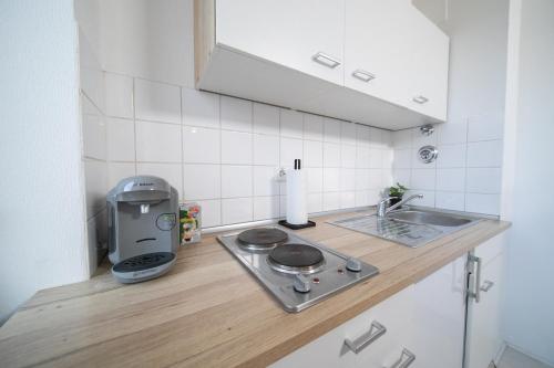 Studio Shiny - Zentral mit Balkon - Messe - Kuche 1.3km von Christuskirche entfernt