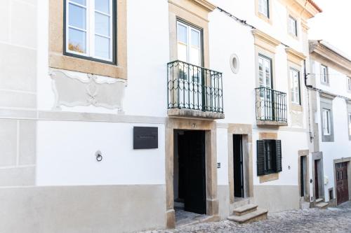 A BURGUESA - GUESTHOUSE chambre d'hôte Póvoa e Meadas