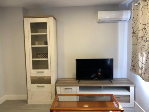  Inter - Apartamento céntrico en Alcalá de Henares, Ferienwohnung in Alcalá de Henares