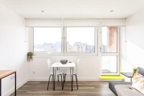 Picture of Bright London Bridge Apartment