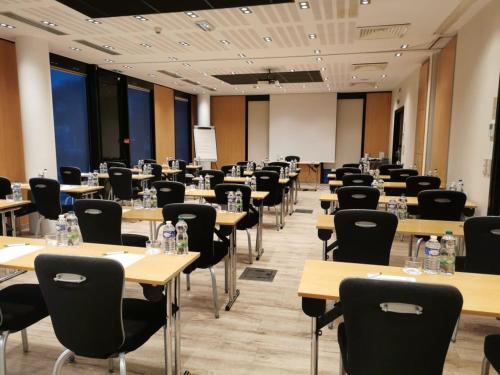 Holiday Inn Bordeaux Sud - Pessac an IHG Hotel - image 12