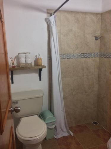 La Pequena Panda Guest House & Lounge