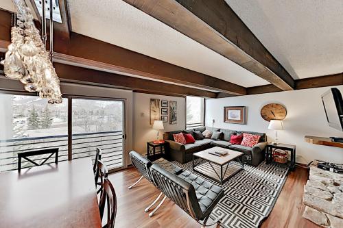 Alpine Retreat in Vail, USA