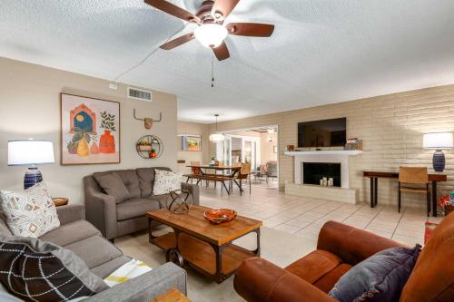 'Casa Feliz' Scottsdale Condo w/ Pool By Downtown! - image 6
