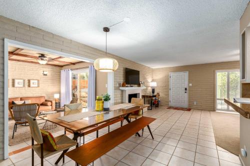 'Casa Feliz' Scottsdale Condo w/ Pool By Downtown! - image 7