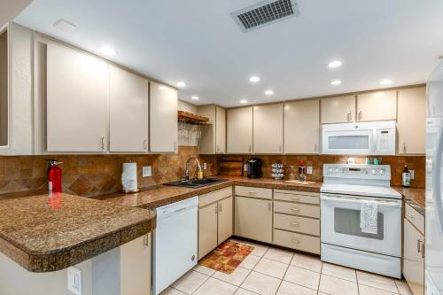 'Casa Feliz' Scottsdale Condo w/ Pool By Downtown! - image 8