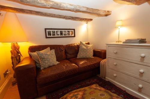 Popfosters Barn - image 12