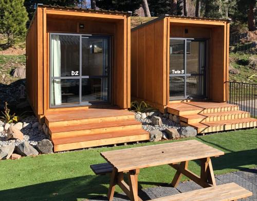 Lakes Edge Lodge Room Type - Double Room with Shared Bathroom