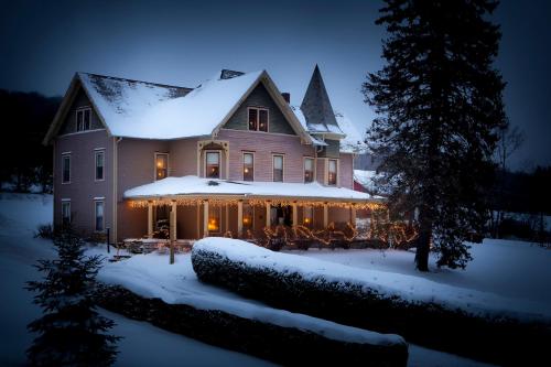 Margaretville Mountain Inn B&B in Margaretville, USA