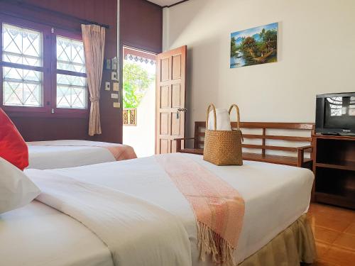 Mira Mare Resort Koh Samui - Tap to explore photos