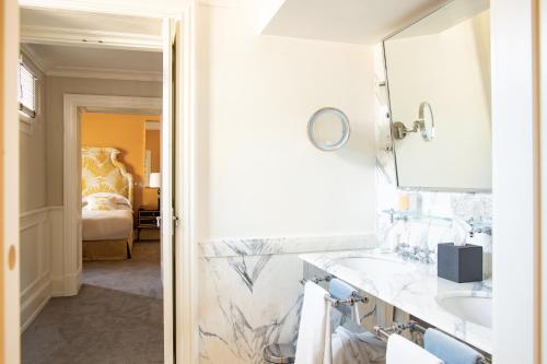 326848458 Maalot Roma - Small Luxury Hotels of the World