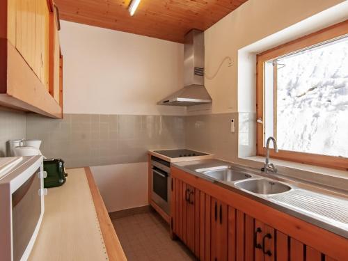 Chalet Méribel 7 pièces 12 personnes - FR-1-354-23 - image 9