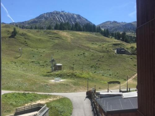 Studio La Plagne, 1 pièce, 3 personnes - FR-1-351-63 - Location saisonnière - La Plagne-Tarentaise