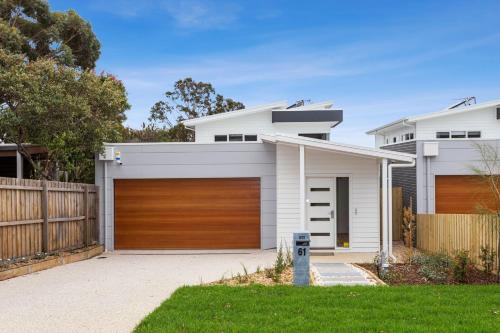 ASBURY - a family holiday home