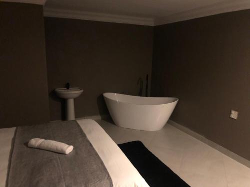 Charli’s Lodge in Groblersdal