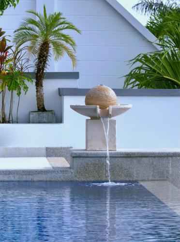 Kulraya Villas - Luxury Serviced Pool Villas