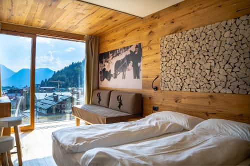 Superior Double or Twin Room with Mountain View