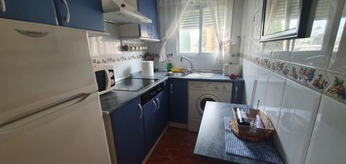APARTAMENTO Torre Del Mar - image 3