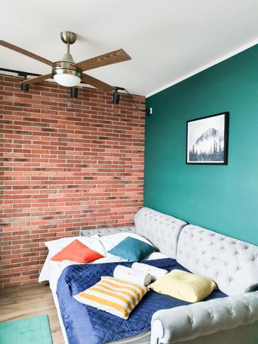 Studio Apartment image 5