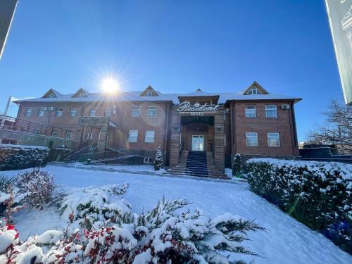 ทัศนียภาพภายนอกโรงแรม, Resident Hotel Kaskelen in เขตออยซอฟ