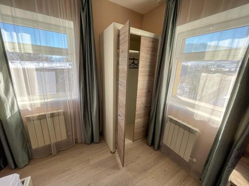 ทัศนียภาพ, Resident Hotel Kaskelen in เขตออยซอฟ
