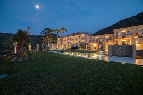 Best Western Plus Hotel Terre di Eolo - Oliveri