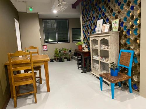 Grasshopper Bed and Cafe near The National Anti-Corruption Commission