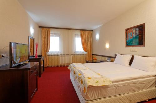 Double Room image 2