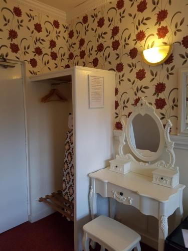 The Lismore Hotel - image 13