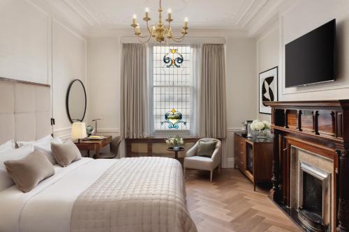 The Queens Gate Hotel