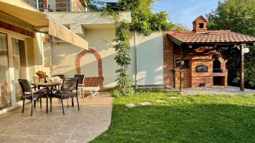 Naposdombi Apartmanok in Orfű