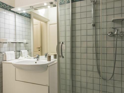 Terme Halldis Apartments - image 9