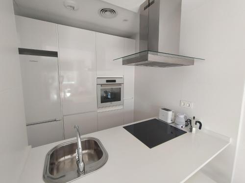 One-Bedroom Apartment image 7