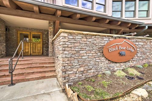 Cozy Crested Butte Condo 50 Yards from Ski Lift!