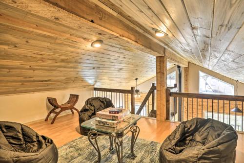 Tasteful Log Cabin Retreat on Lake Pagosa! in Pagosa Springs, USA