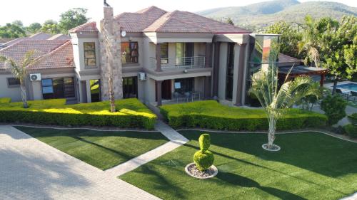 Honolulu Lifestyle Guest Lodge in Burgersfort