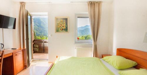 Camera doppia, balcone