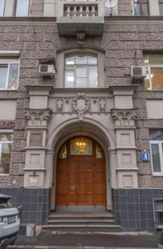 Guesthouse on Bolshoy Kazennyy - main image