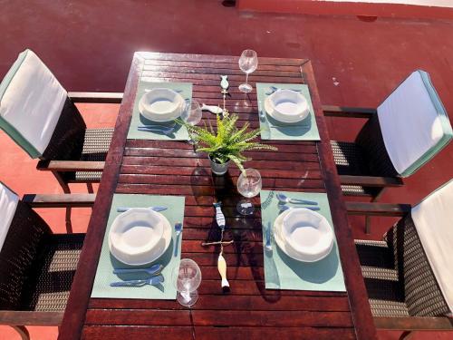 GATU La Casa del ARCO con WIFI, AIRE ACC, TERRAZA