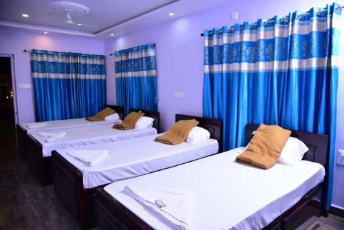 Atlantis beach resorts