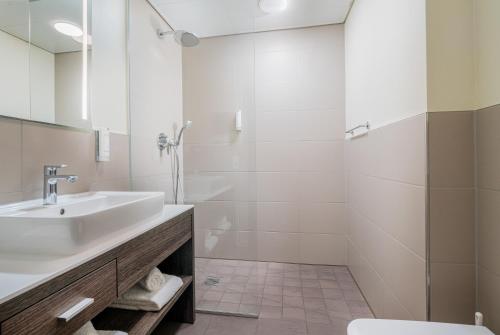 Best Western Hotel Airport Frankfurt 2.4km von Flughafenstraße entfernt