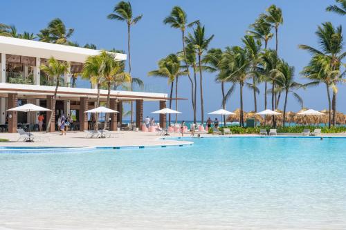 Photo - Tropical Deluxe Princess - All Inclusive