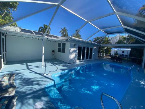 Stunning single family home with private pool on the quiet south end of Fort Myers Beach thumb 2