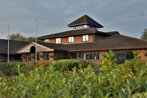 Best Western Buckingham Hotel - image 3