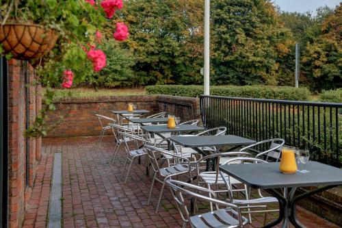 Best Western Buckingham Hotel - image 10
