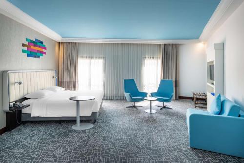 1 queen bed