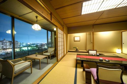 宝塚温泉 ホテル若水和室　スタンダードルーム