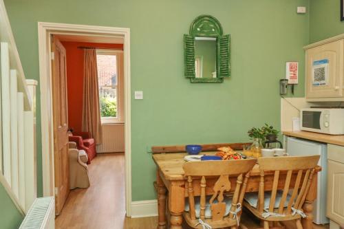 West End House - image 2