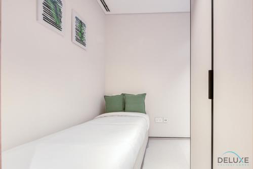 Picturesque 4BR at The Address Residences JBR by Deluxe Holiday Homes